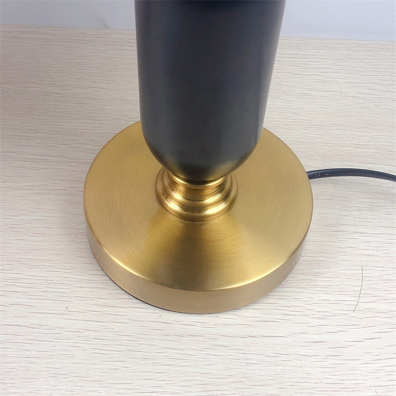 Pleated Table Lamp | American Style Fabric Shade Accent Light | Lologe