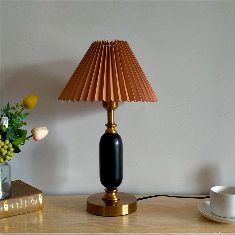 Pleated Table Lamp | American Style Fabric Shade Accent Light | Lologe