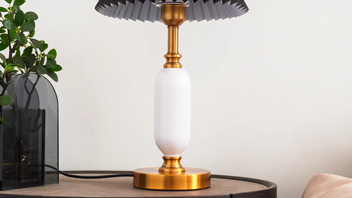 Pleated Table Lamp | American Style Fabric Shade Accent Light | Lologe