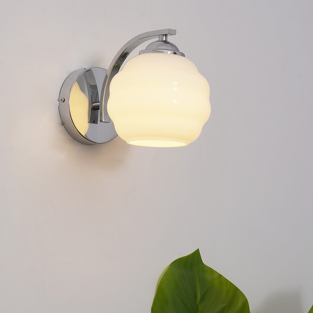 Cream Wall Light | Retro Wall Sconce | Bedroom & Hallway | E27 | Lologe