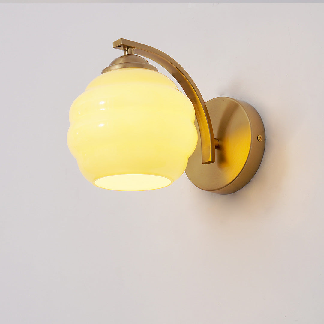 Cream Wall Light | Retro Wall Sconce | Bedroom & Hallway | E27 | Lologe