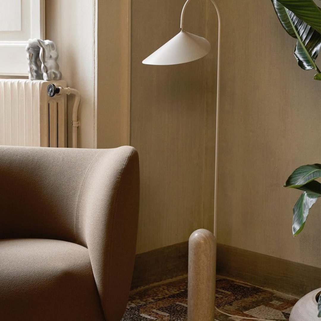 Modern Floor Lamp | Metal Reading Light | Living Room & Bedroom | E27 | Lologe