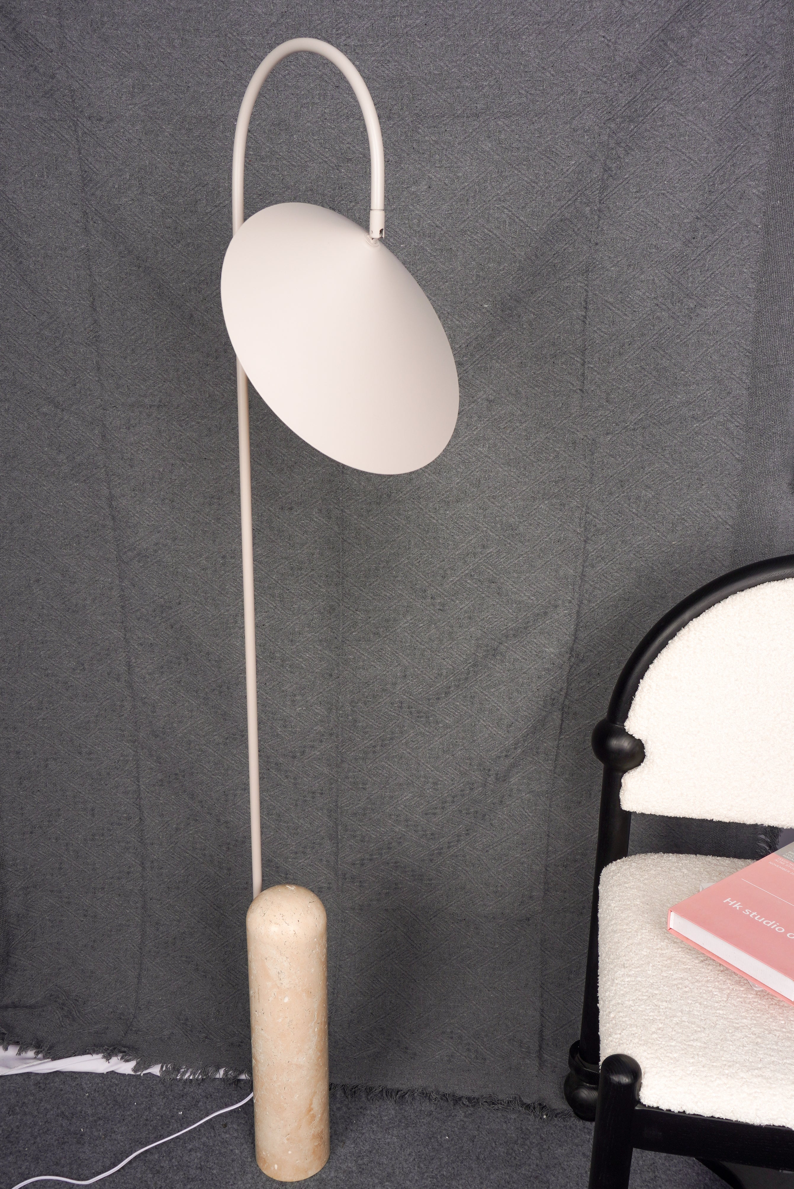 Modern Floor Lamp | Metal Reading Light | Living Room & Bedroom | E27 | Lologe