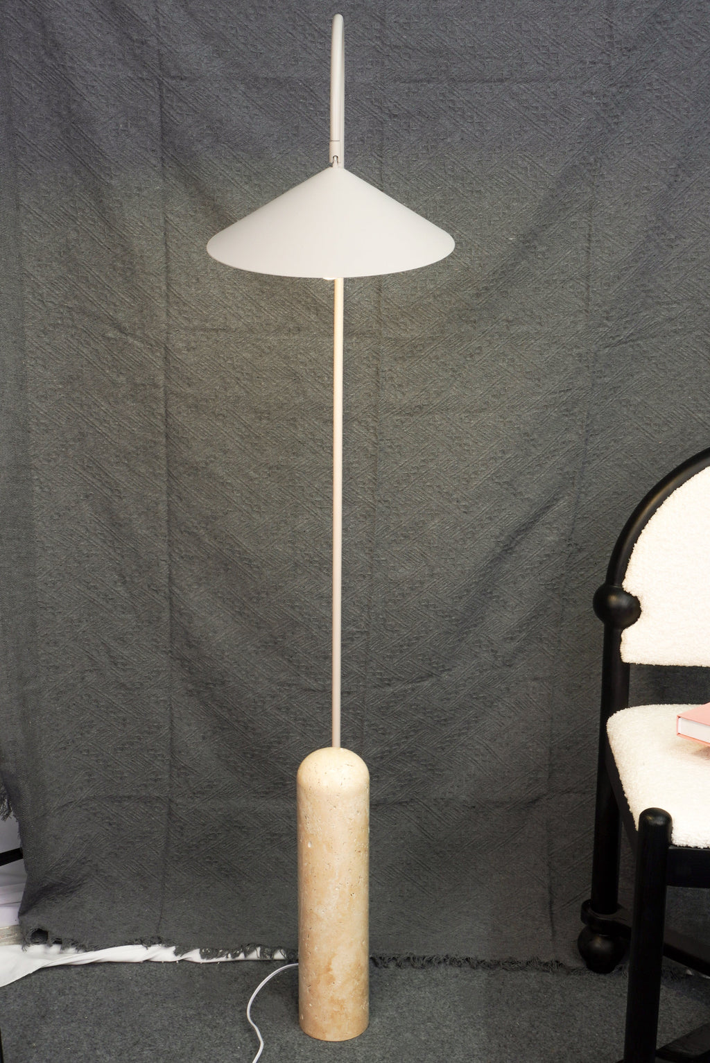 Modern Floor Lamp | Metal Reading Light | Living Room & Bedroom | E27 | Lologe