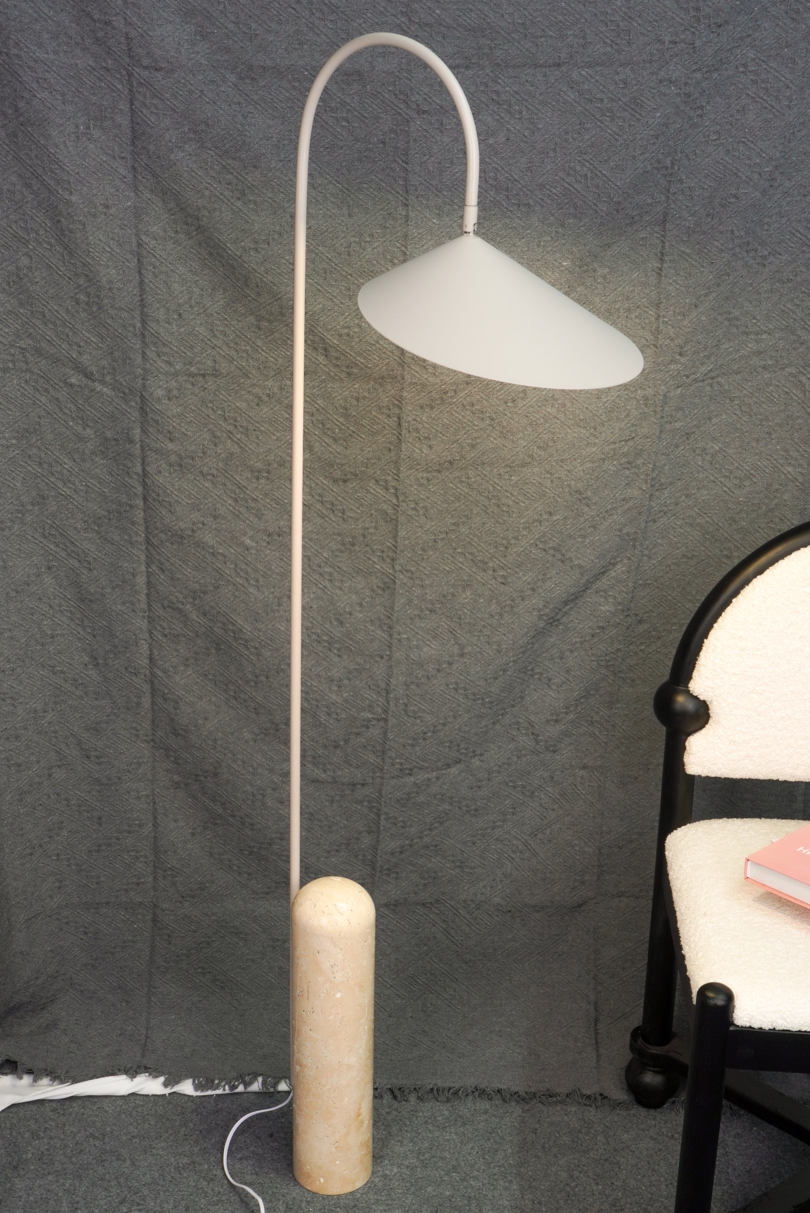 Modern Floor Lamp | Metal Reading Light | Living Room & Bedroom | E27 | Lologe
