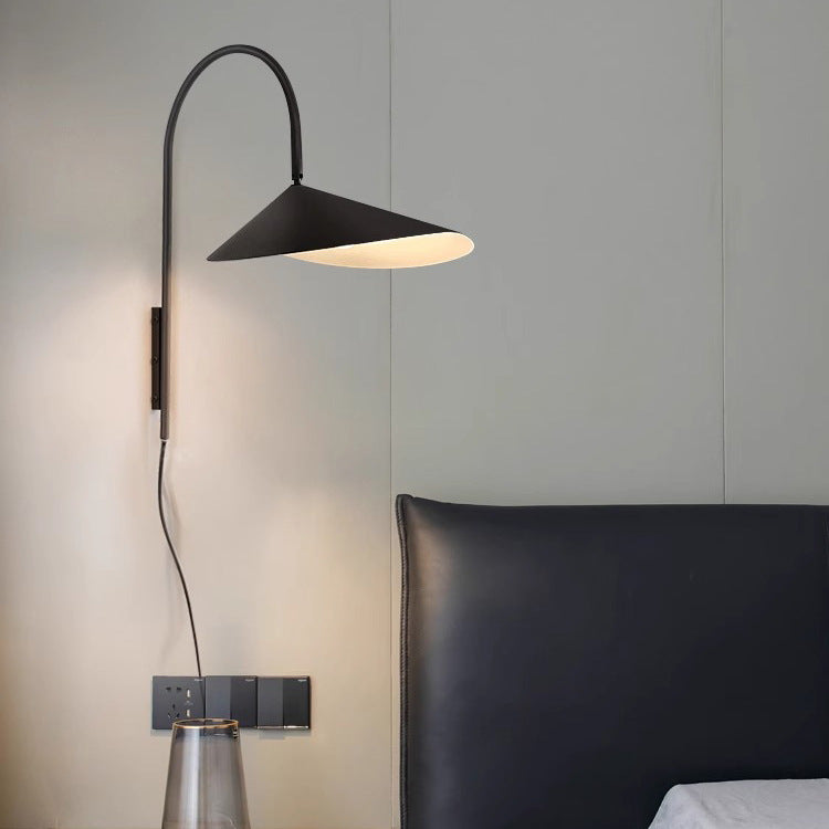 Modern Wall Lamp | Metal Wall Sconce for Bedroom & Hallway Lighting | Lologe