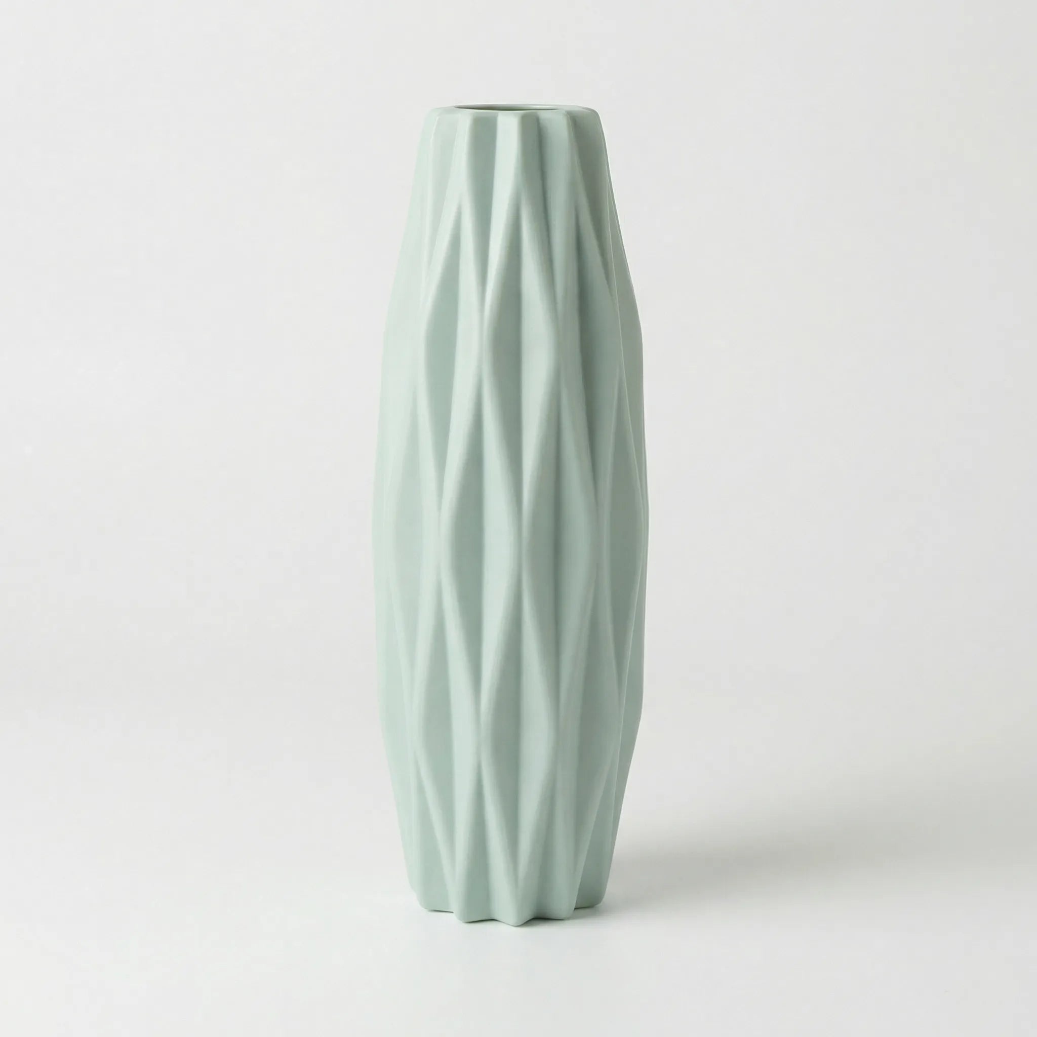 Floravia - Nordic Geometric Decorative Vase- Displaying Fresh Flowers