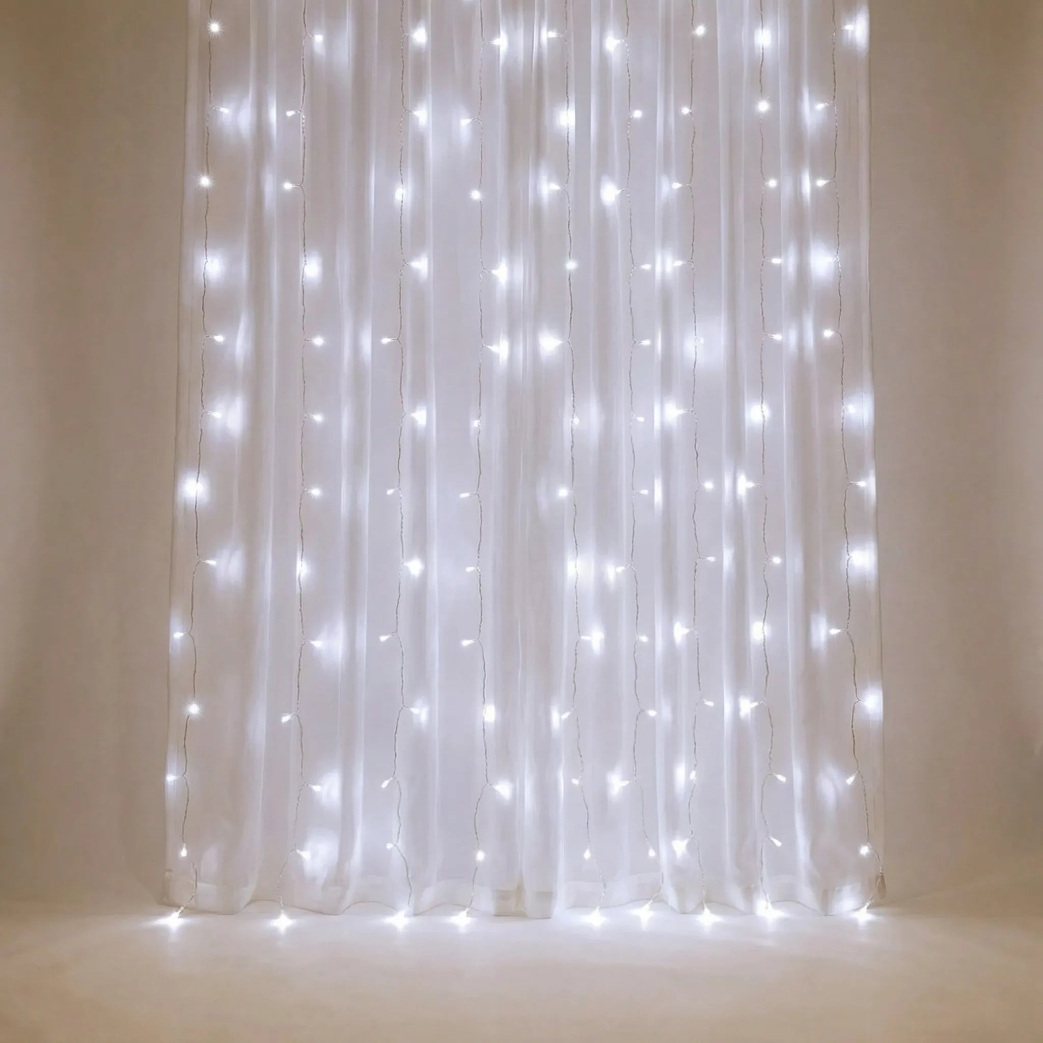 Glowdrape - USB-Powered LED Curtain Light Set- Bedroom Ambience Lighting