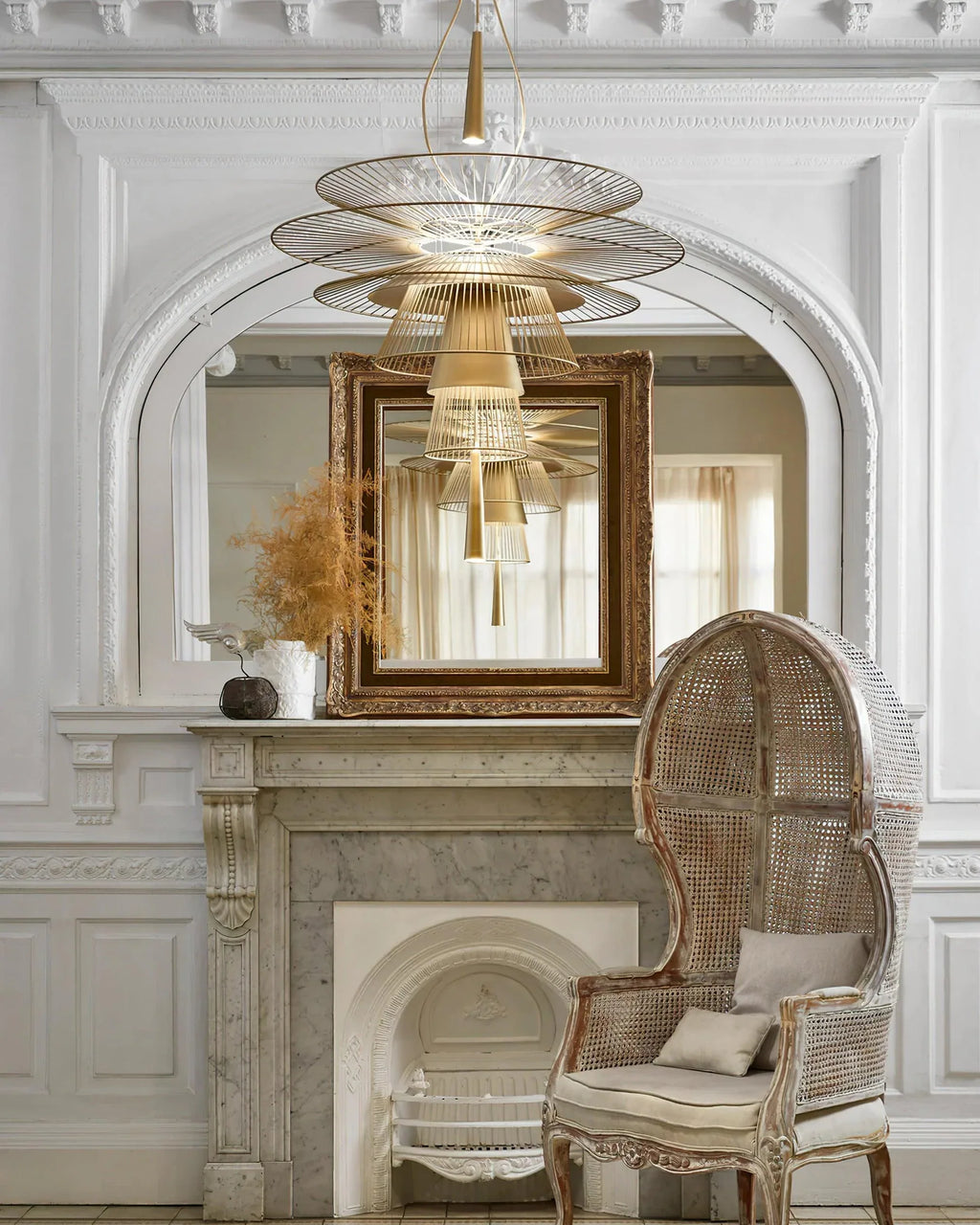 Modern Pendant Light | Glass Globe Ceiling Lighting for Dining Room & Kitchen | Lologe