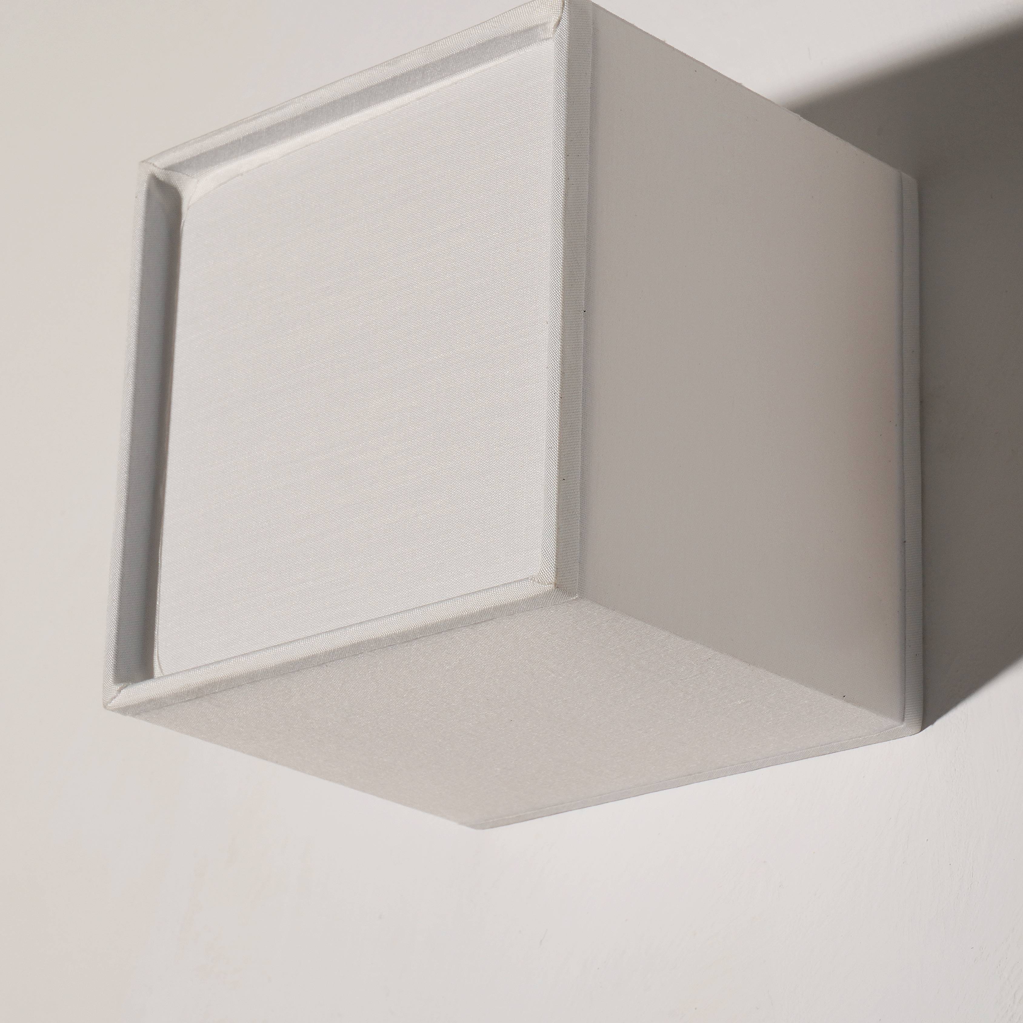 Japanese Square Wall Light | Minimalist Wood Wall Sconce | Ambient Lighting | Lologe