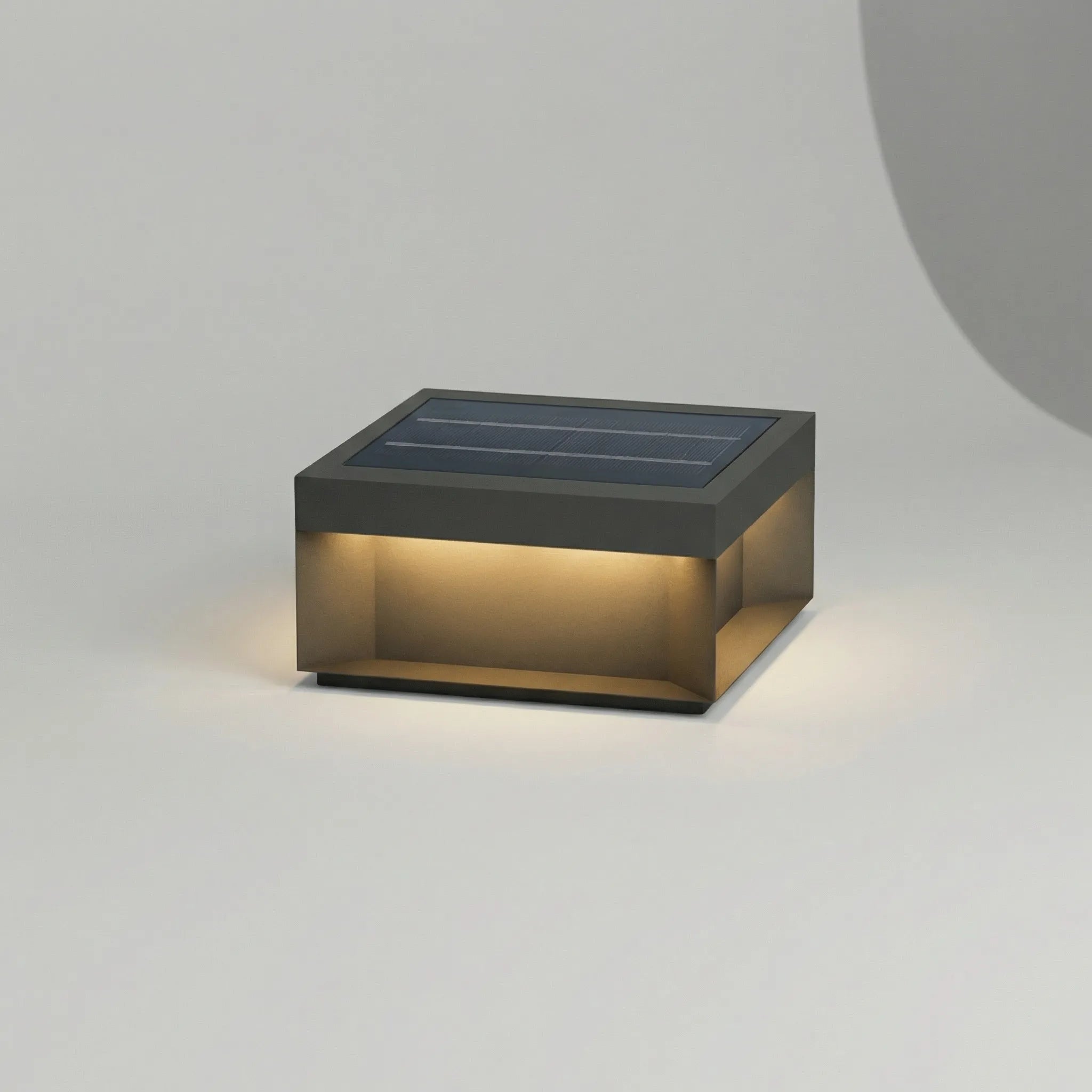Luminoxel - Solar Outdoor Post Lamp