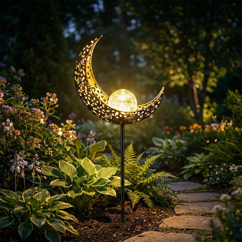 Lunaflare - Solar Powered Garden Stake Light