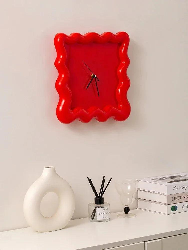 Modern Wall Clock | Silent Quartz | Minimalist Design | Battery Operated | Home Decor | Lologe