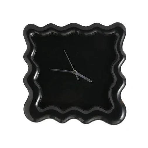 Modern Wall Clock | Silent Quartz | Minimalist Design | Battery Operated | Home Decor | Lologe