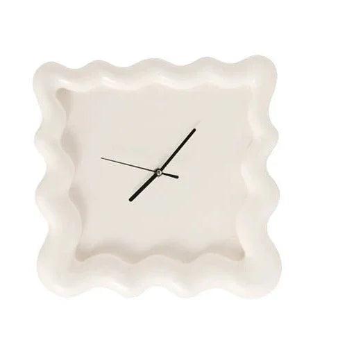 Modern Wall Clock | Silent Quartz | Minimalist Design | Battery Operated | Home Decor | Lologe