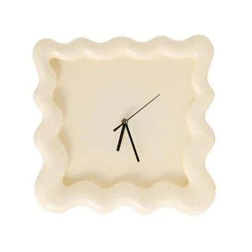 Modern Wall Clock | Silent Quartz | Minimalist Design | Battery Operated | Home Decor | Lologe