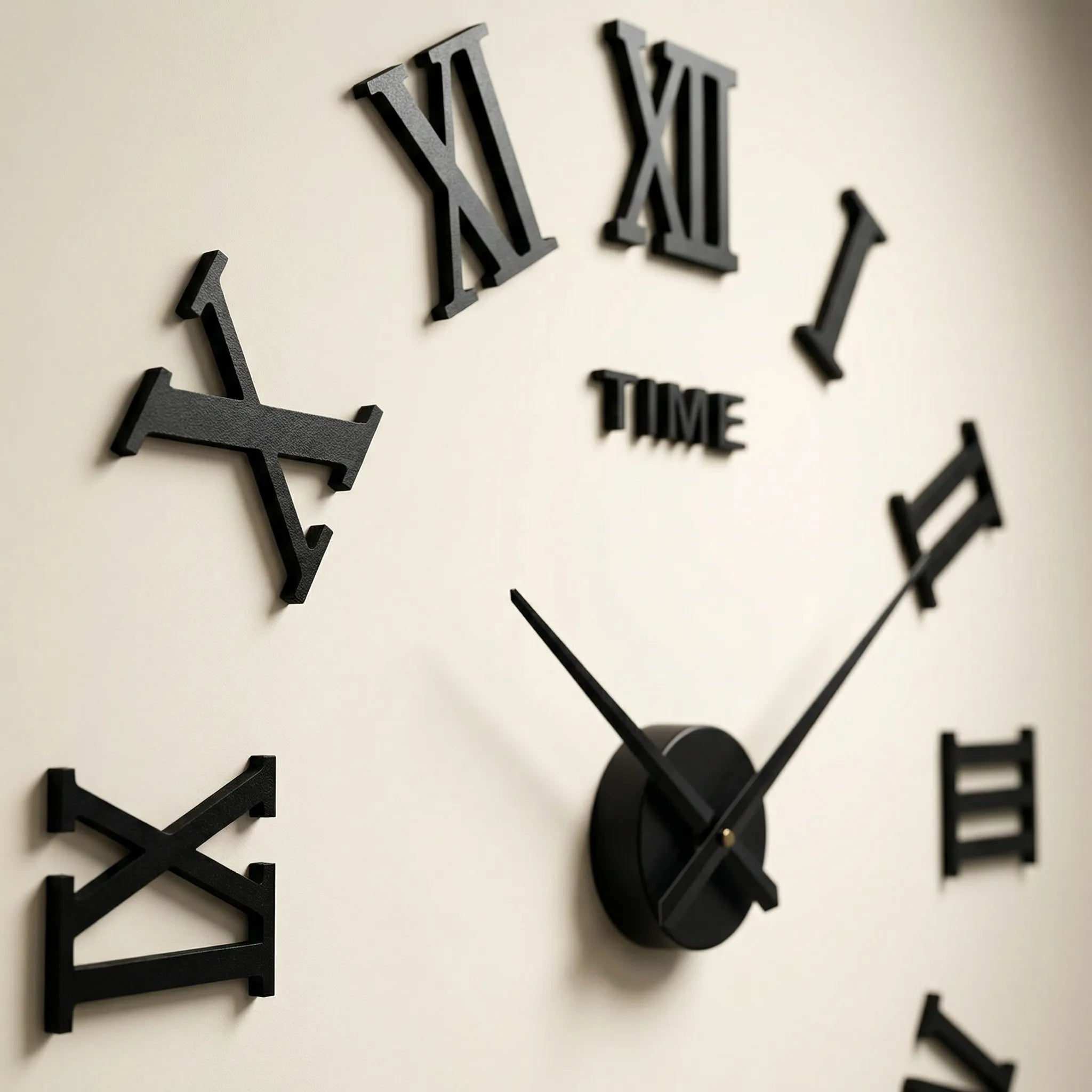 Numerovex - Large Round Roman Numeral Wall Clock- Modern Wall Decoration