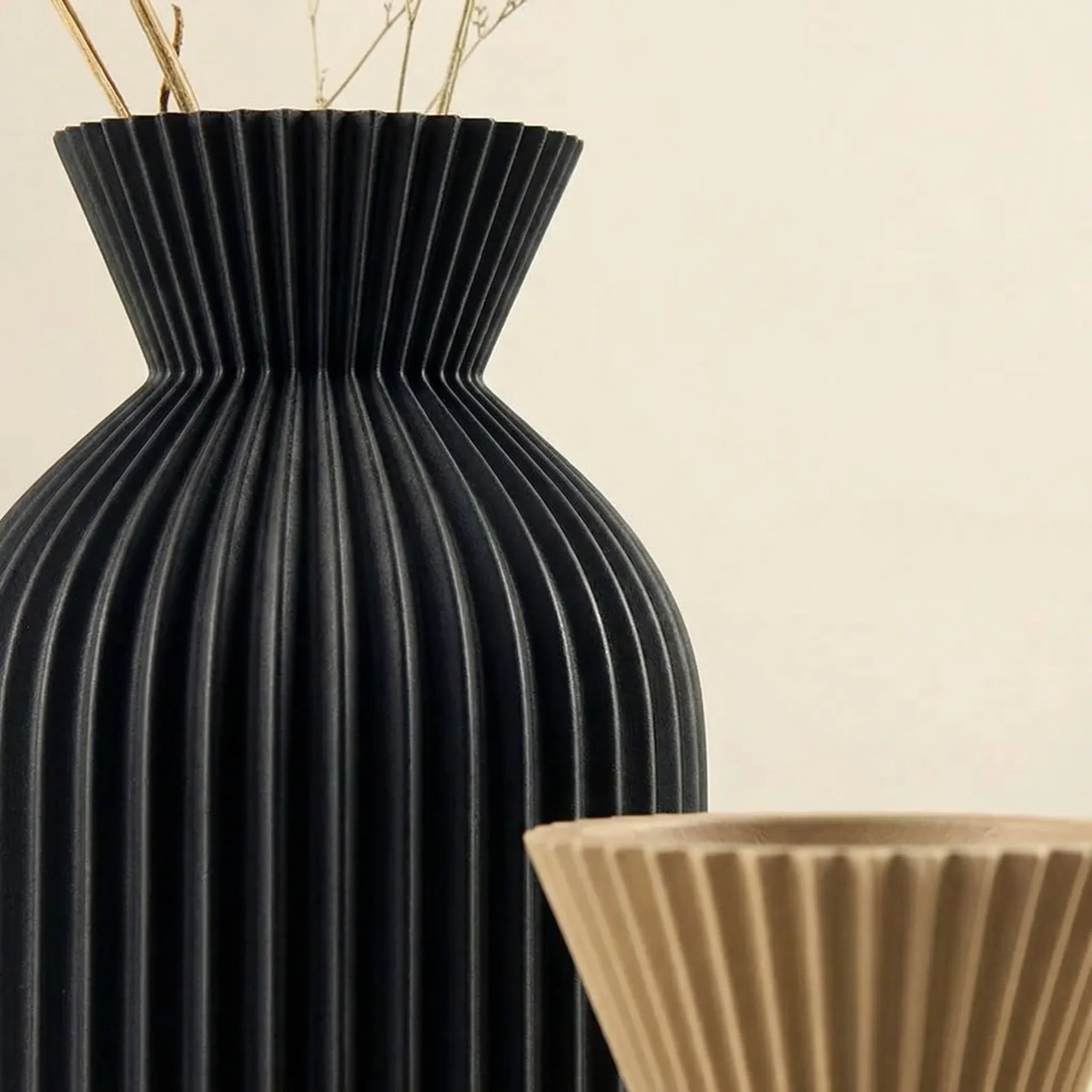 Rillova - Ribbed Tabletop Decorative Vase- Displaying Dried Botanicals