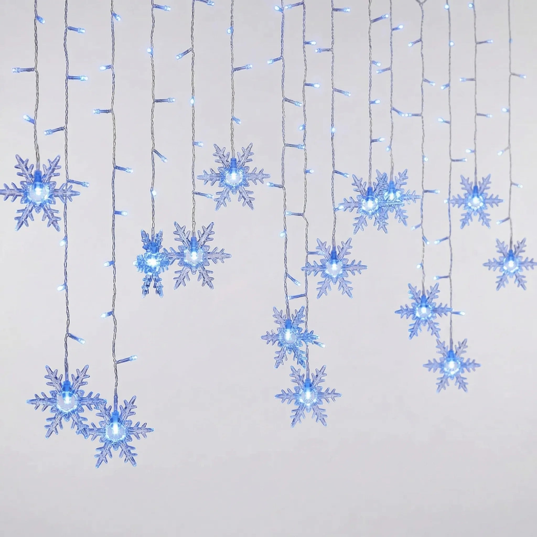 Snowveil - LED Snowflake Curtain Fairy Light String- Window Curtain Lighting