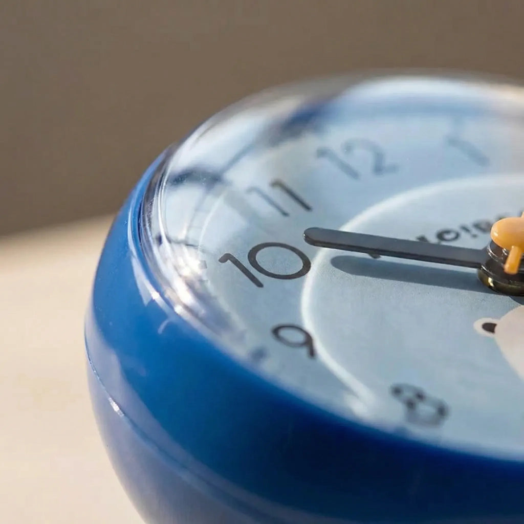 Sticklette - Compact Suction-Mount Quartz Wall Clock- Telling Time Hands-Free
