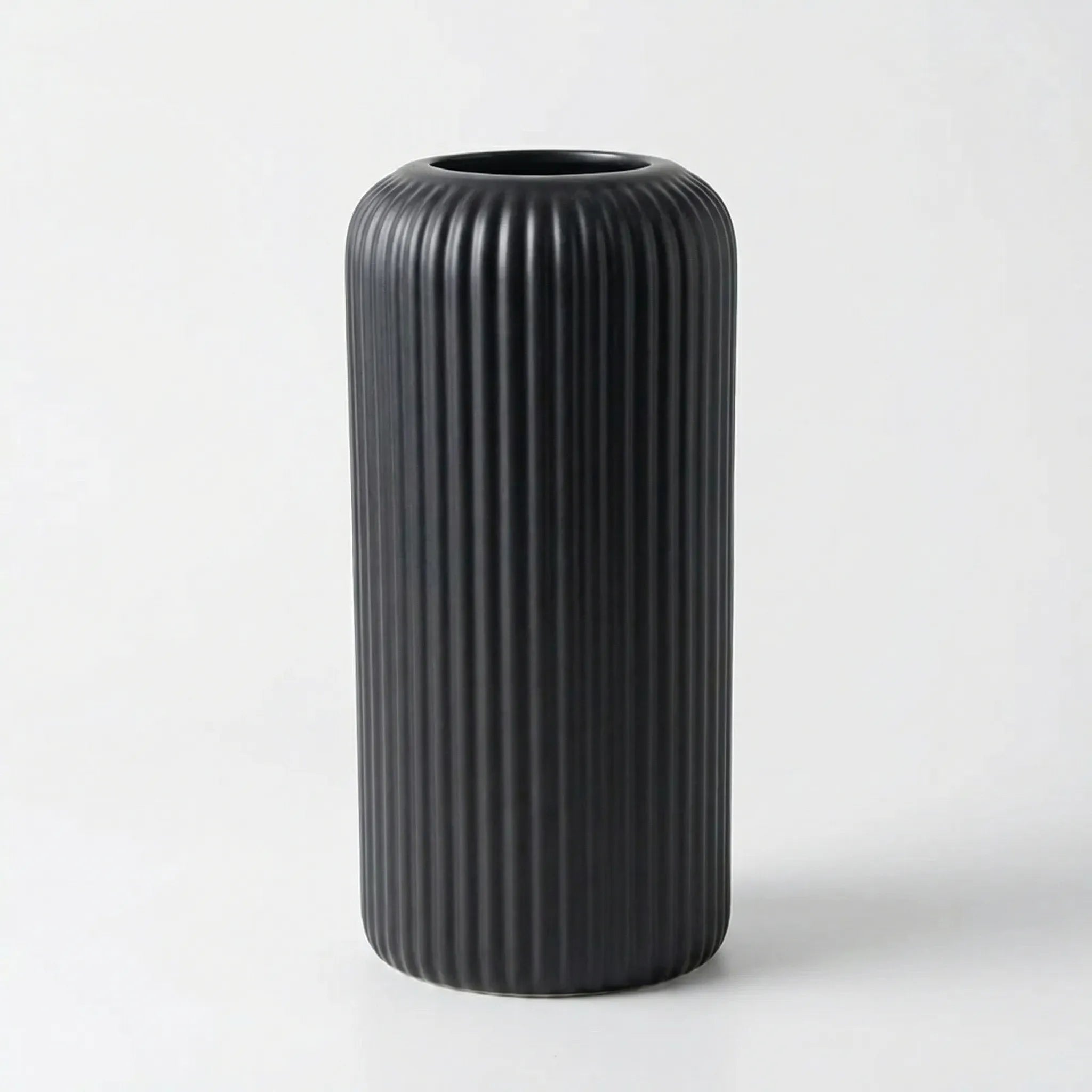 Stripova - Ribbed Ceramic-Look Decorative Vase- Displaying Fresh Flowers