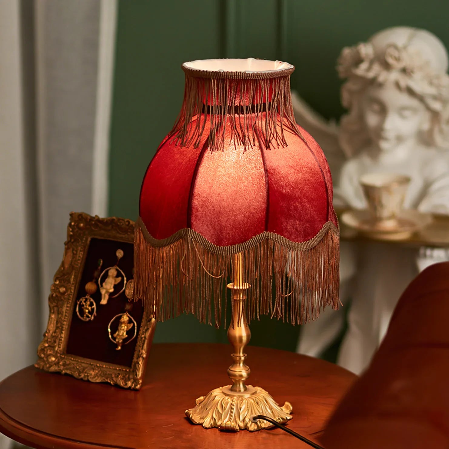 Fringe Table Lamp | Decorative Tassel Shade Bedside Lamp | Bedroom & Living Room | Lologe