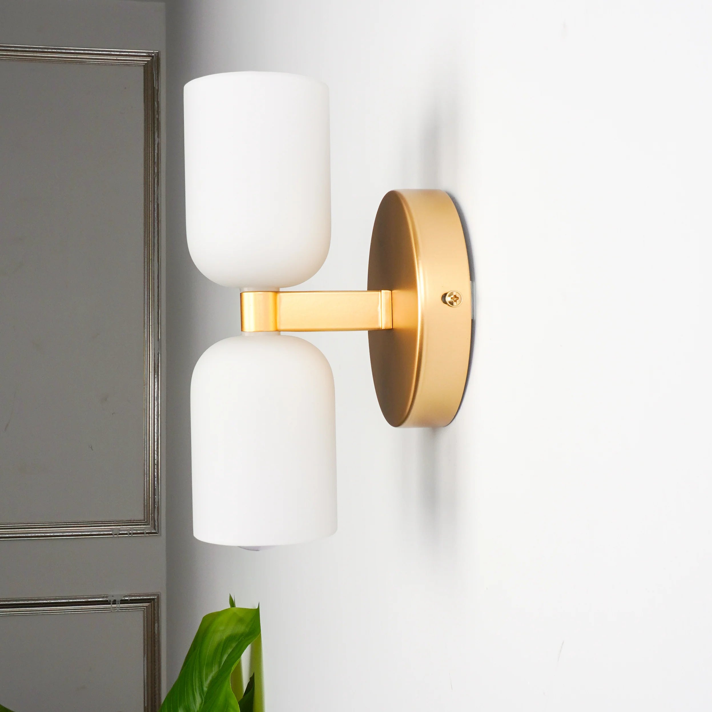 Up & Down Wall Light | Modern Wall Sconce | Hallway & Stairs | GU10 | Lologe