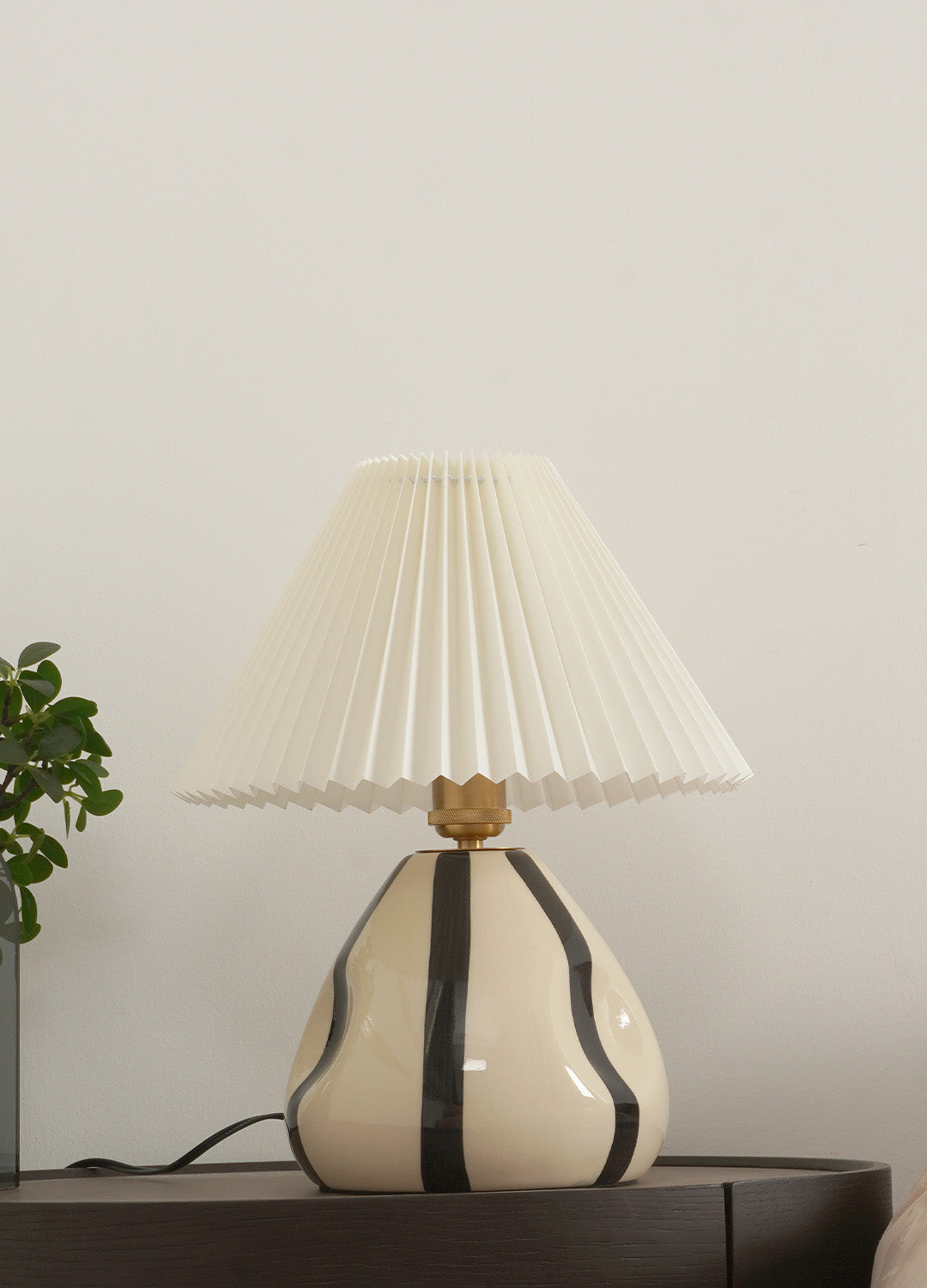 Ceramic Table Lamp | Vintage Accent Lighting for Bedroom & Living Room | Lologe