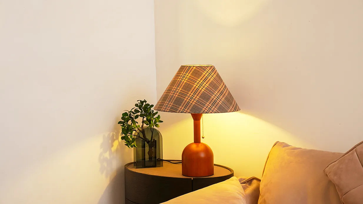 Vintage Plaid Table Lamp | Fabric Shade Bedside Light for Bedroom | Lologe