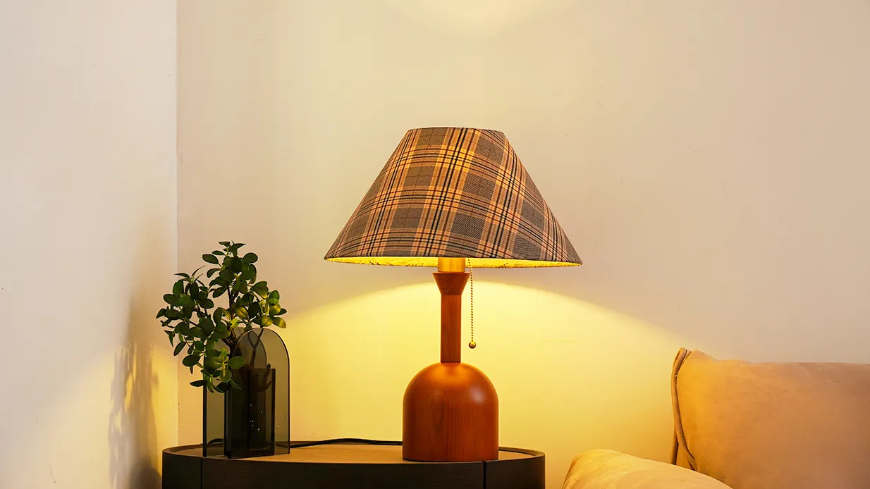Vintage Plaid Table Lamp | Fabric Shade Bedside Light for Bedroom | Lologe