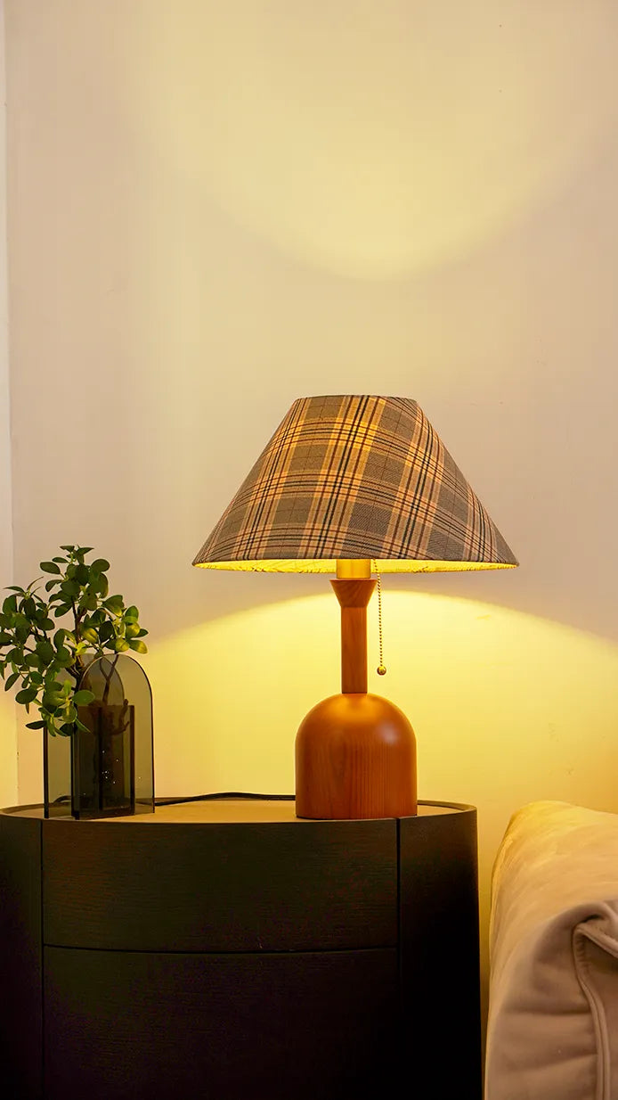 Vintage Plaid Table Lamp | Fabric Shade Bedside Light for Bedroom | Lologe
