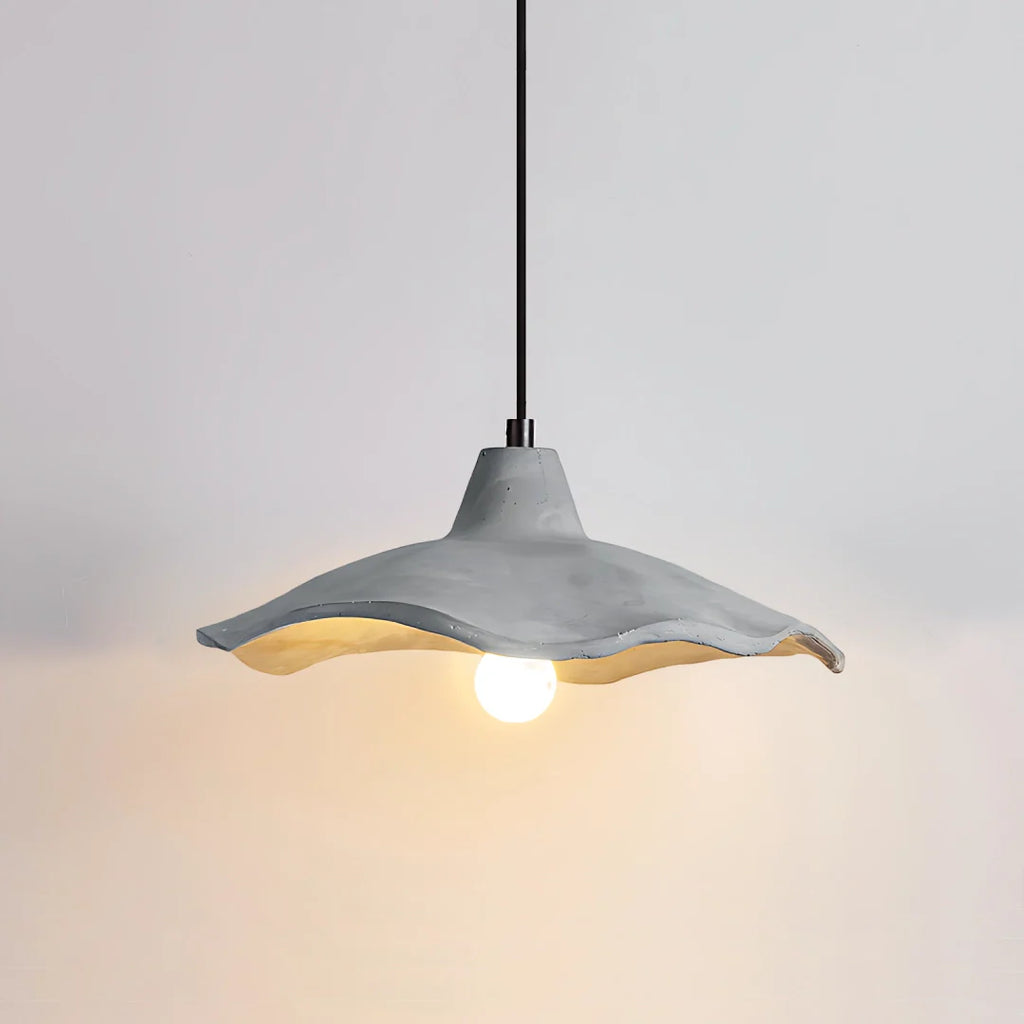 Wavy Pendant Light | Dining Room Kitchen Modern Sculptural Design | Lologe