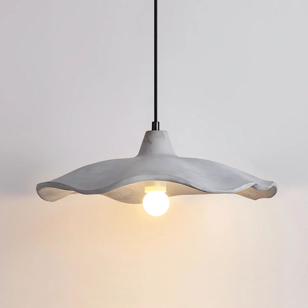 Wavy Pendant Light | Dining Room Kitchen Modern Sculptural Design | Lologe