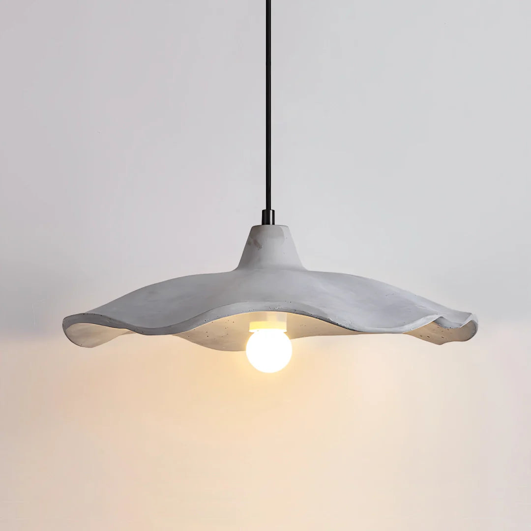 Wavy Pendant Light | Dining Room Kitchen Modern Sculptural Design | Lologe