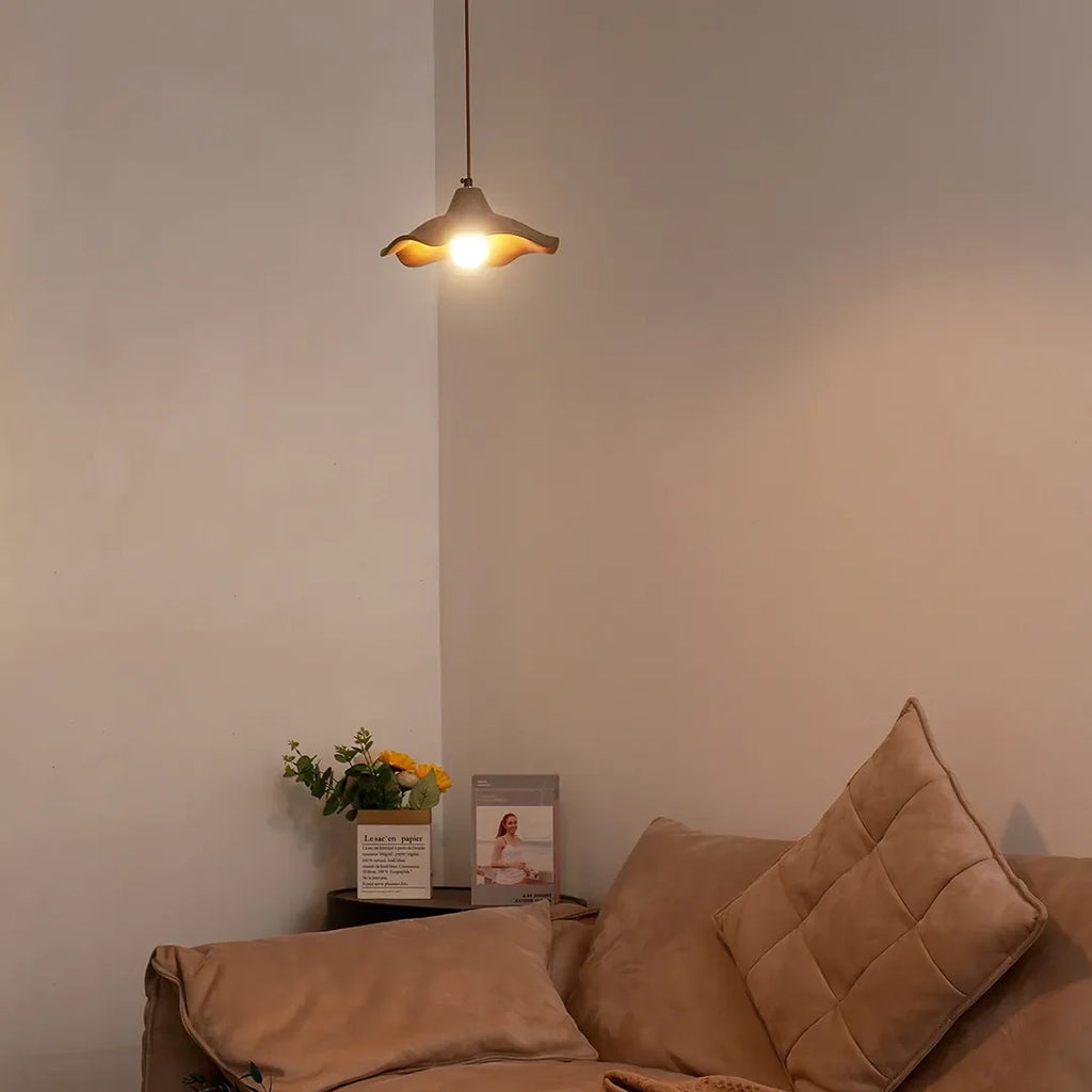 Wavy Pendant Light | Dining Room Kitchen Modern Sculptural Design | Lologe